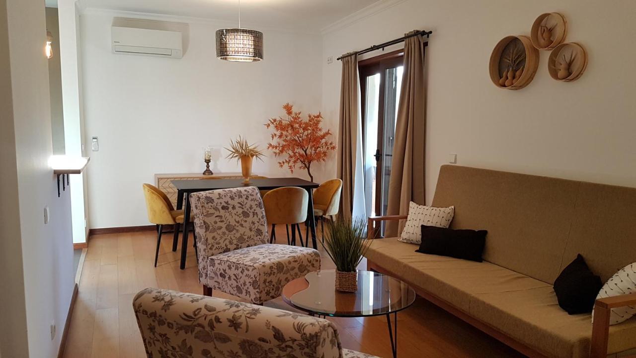 Sobreiro Apartamentos Rio Caldo Eksteriør bilde
