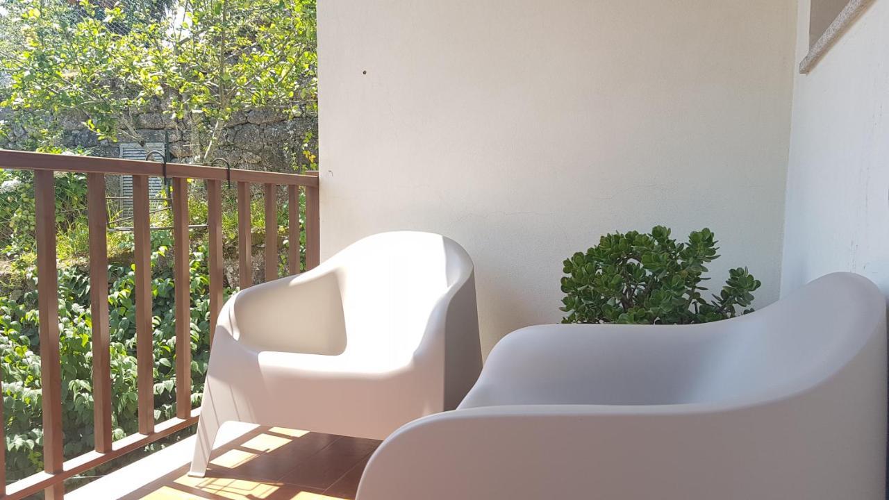 Sobreiro Apartamentos Rio Caldo Eksteriør bilde